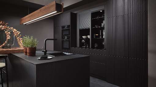 Image 4: Black fittings will be the trend in kitchens and bathrooms in 2024. Photo: Sachsenküchen